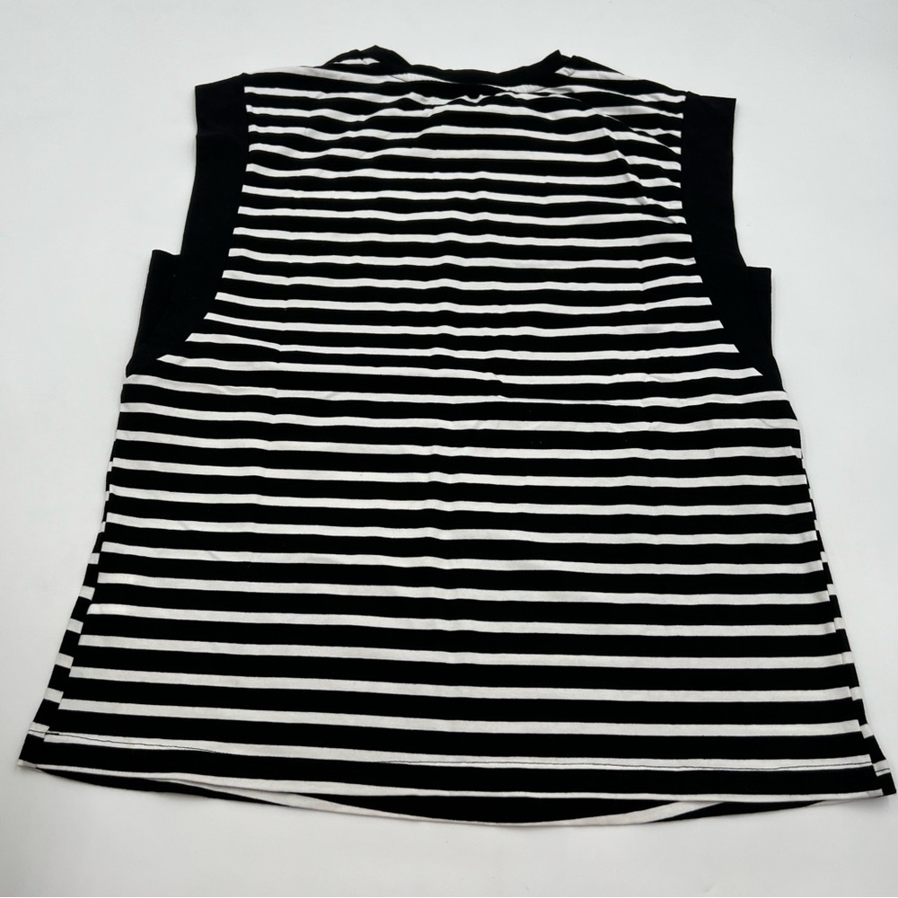 Women’s Dokotoo black and white striped sleeveless shirt SZ S. NWT - Picture 3 of 6